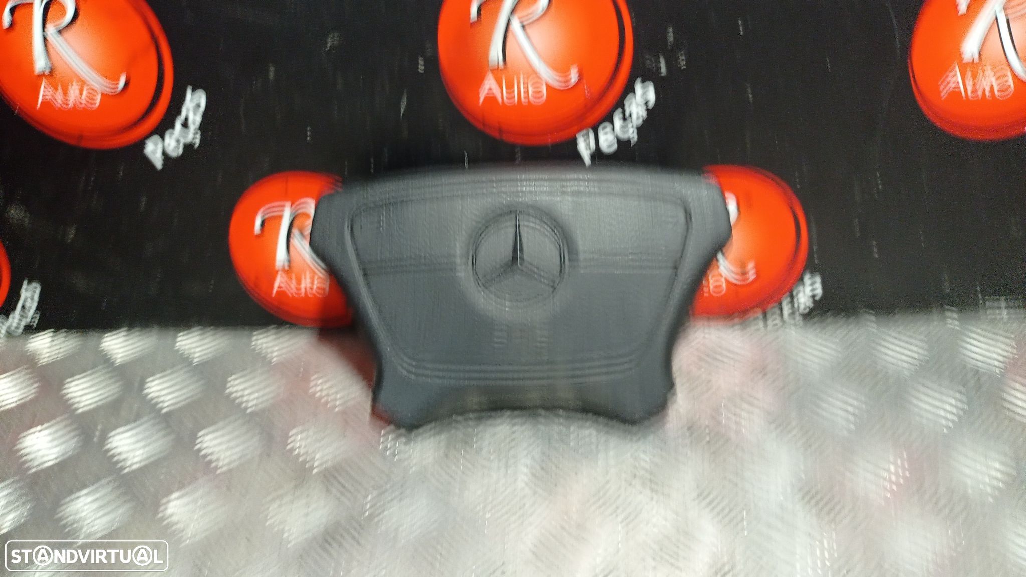 Airbags Mercedes-Benz E-Class (W210) - 1