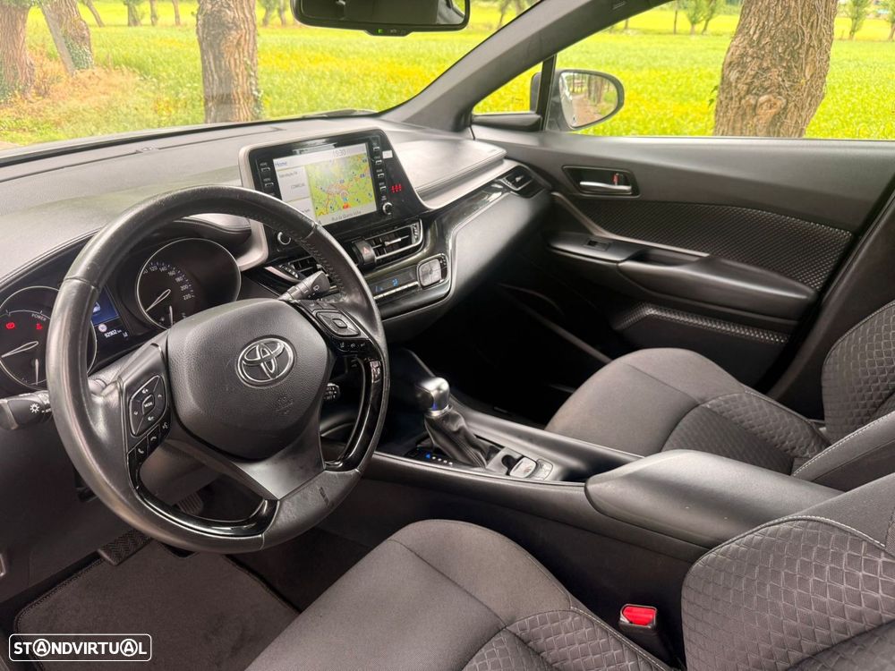 Toyota C-HR - 14