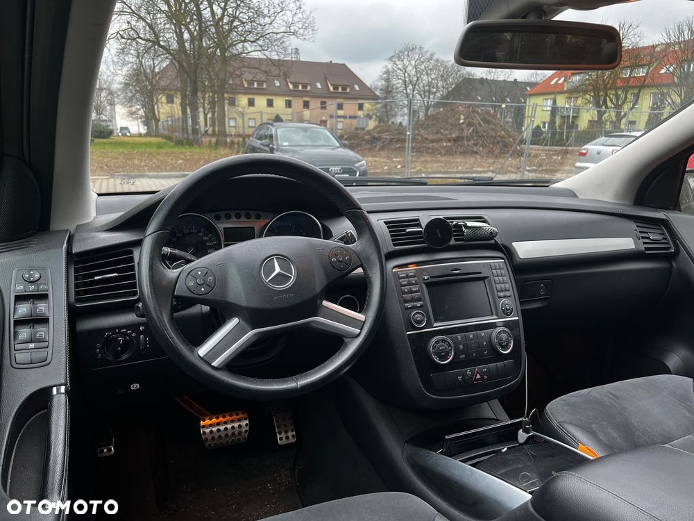 Mercedes-Benz Klasa R 280 CDI - 1