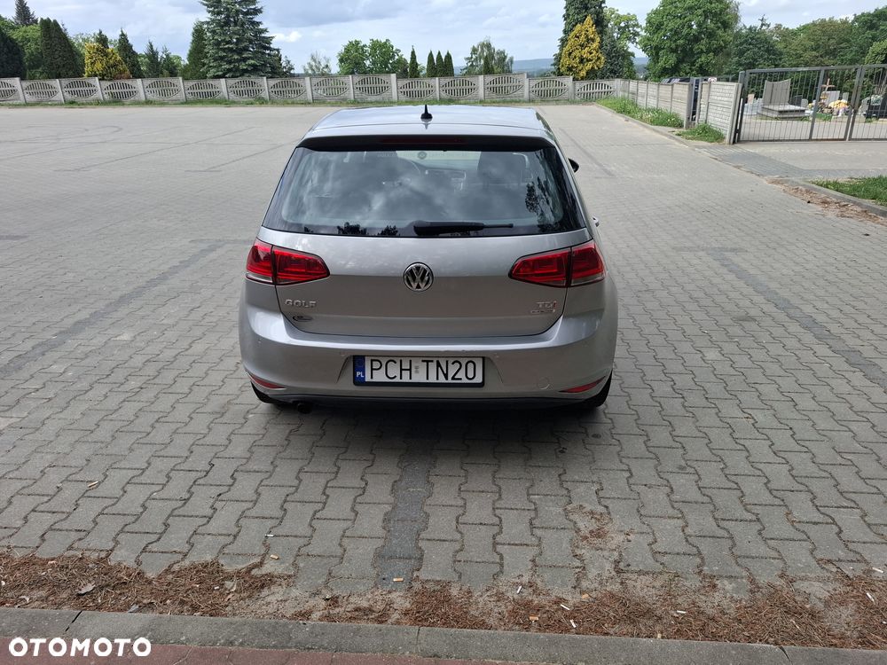 Volkswagen Golf 1.6 TDI BlueMotion Technology Comfortline - 10