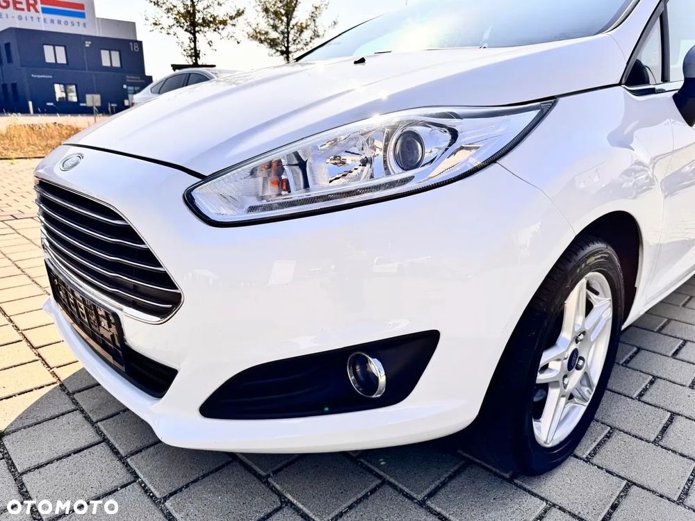 Ford Fiesta 1.25 Titanium - 10