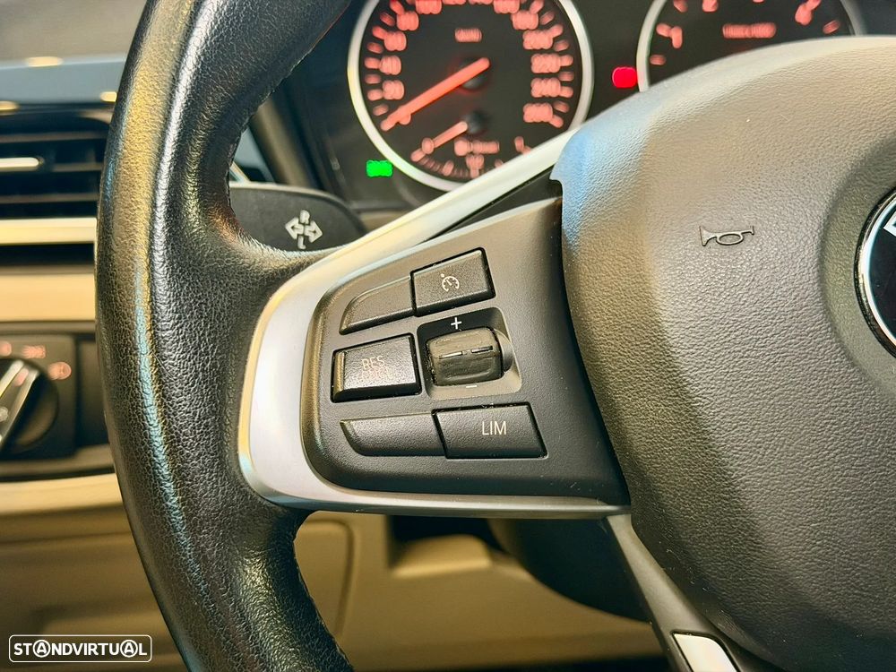 BMW X1 16 d sDrive Advantage - 41