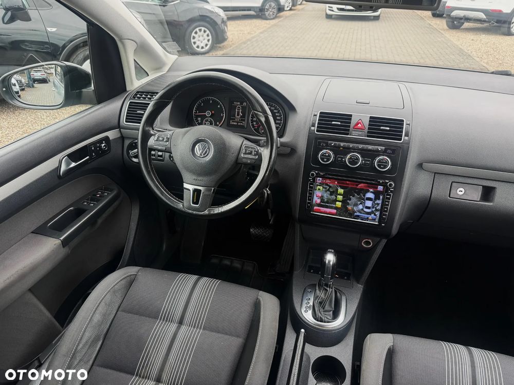 Volkswagen Touran 1.6 TDI DPF BlueMotion Technology DSG MATCH - 12