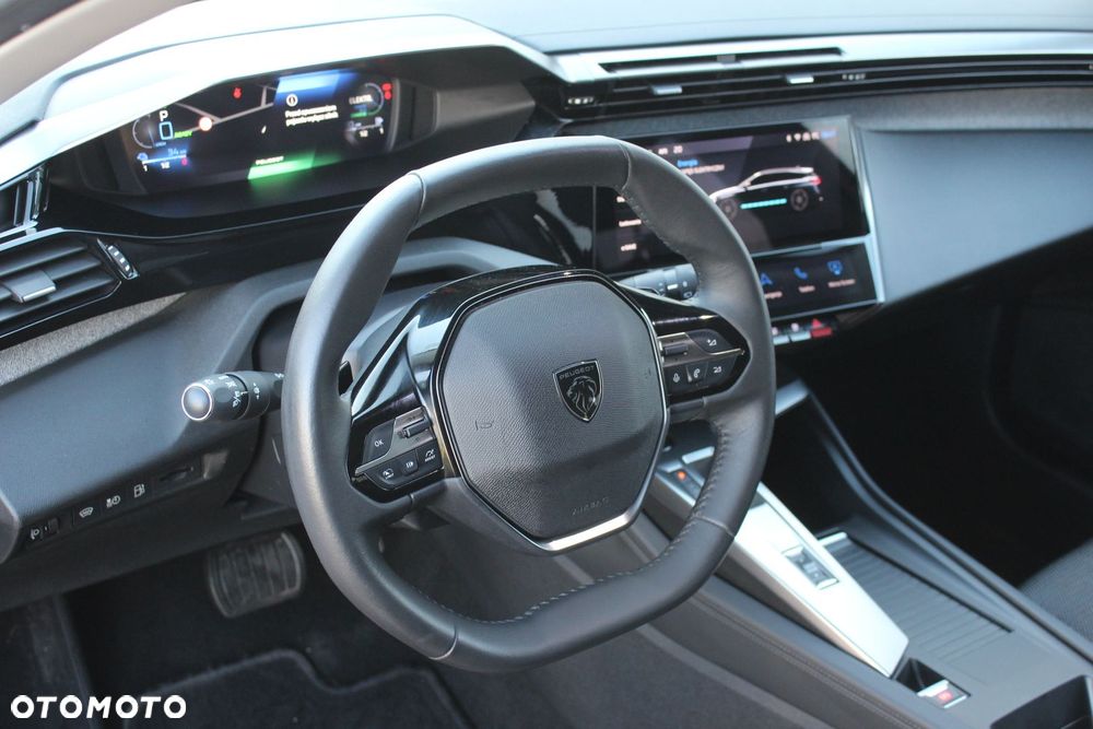 Peugeot 308 1.6 Hybrid PHEV Allure EAT8 - 3