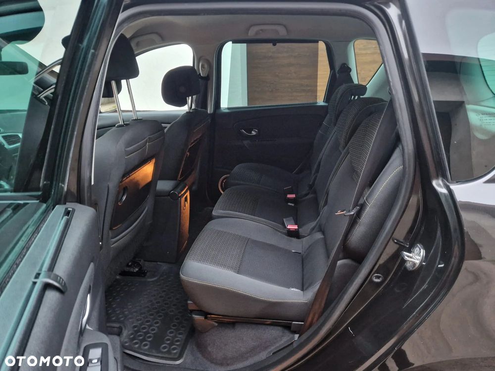 Renault Scenic TCe 130 Dynamique - 9