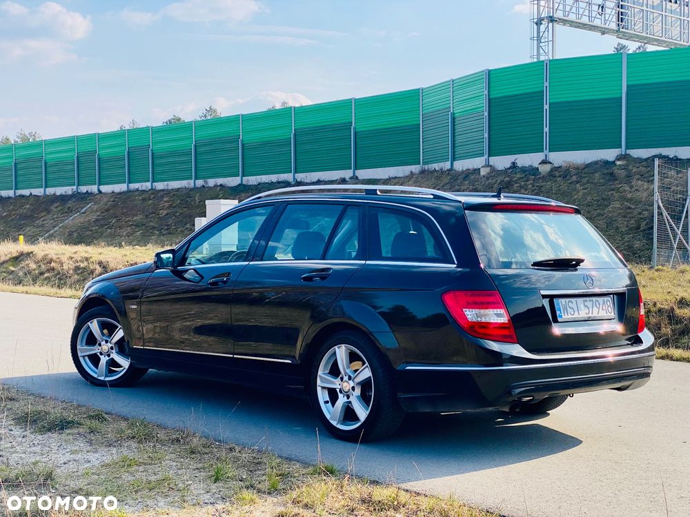 Mercedes-Benz Klasa C 180 CGI Automatik BlueEFFICIENCY Avantgarde - 6