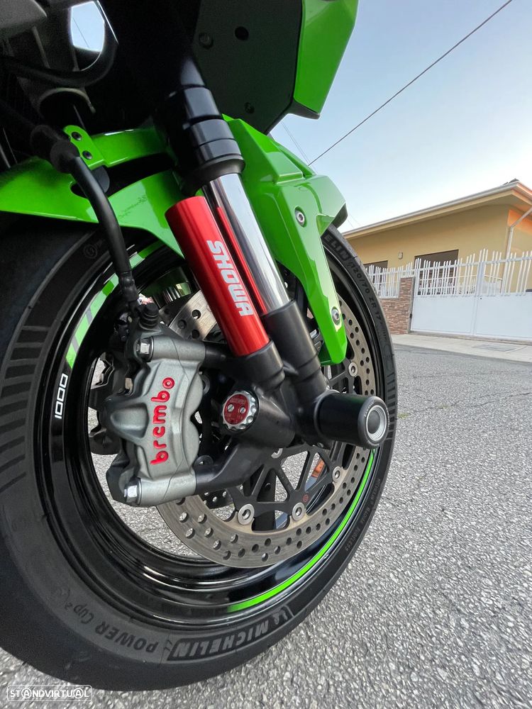 Kawasaki Ninja ZX-10R - 8