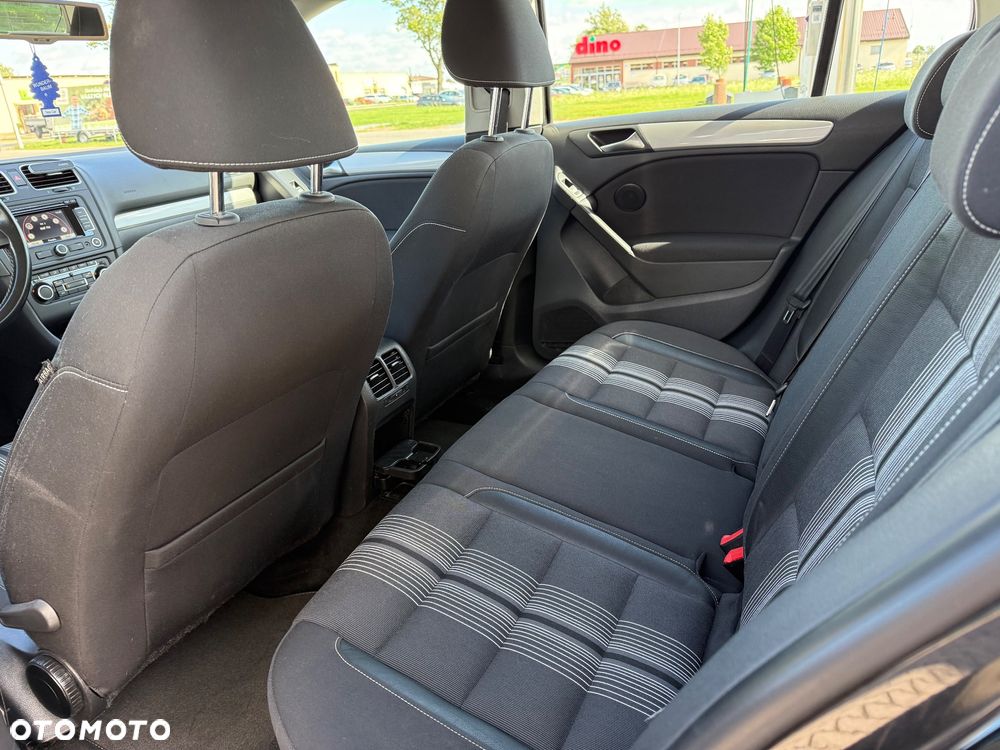 Volkswagen Golf 1.6 TDI DPF BlueMotion Technology MATCH - 24