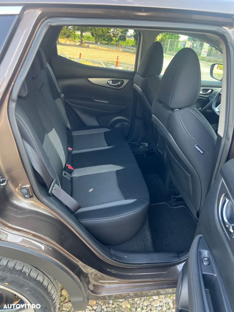 Nissan Qashqai 1.2 DIG-T Start/Stop N-Connecta - 8