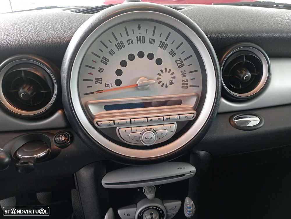 MINI 3 Portas One 1.4 - 13