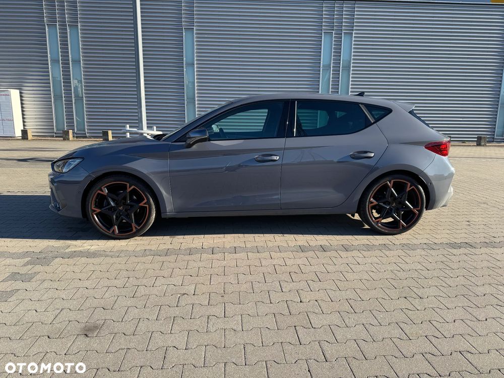 Cupra Leon 1.5 eTSI mHEV DSG - 8