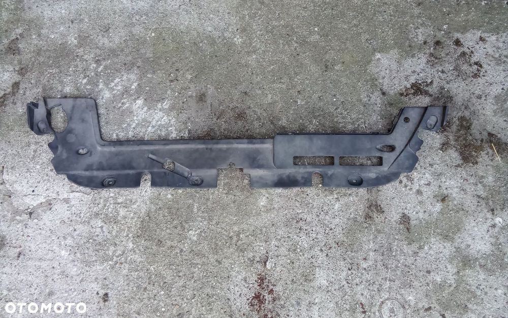 Osłona pasa przedniego Toyota Auris - 1