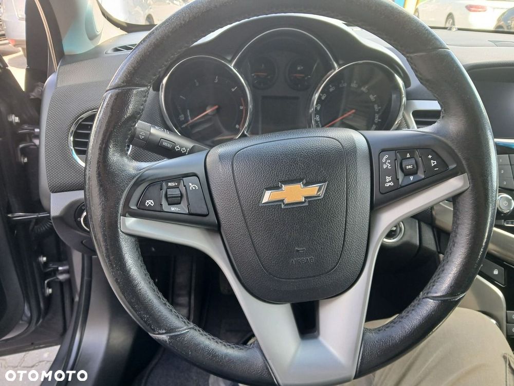 Chevrolet Cruze 2.0 D LT - 17