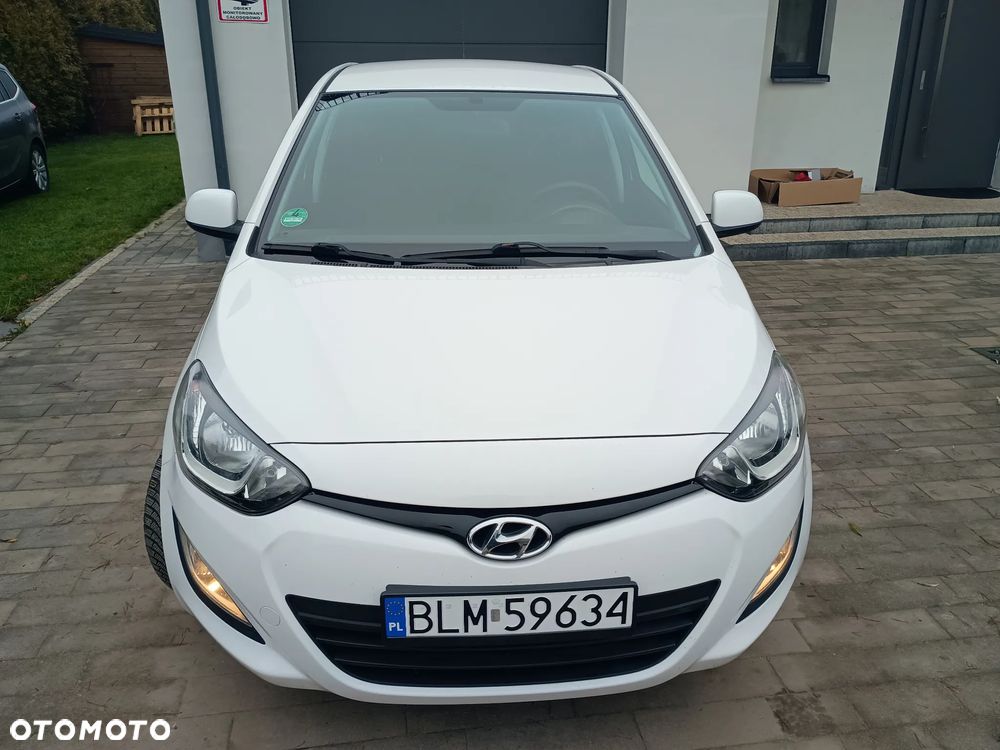 Hyundai i20 1.2 Trend - 8
