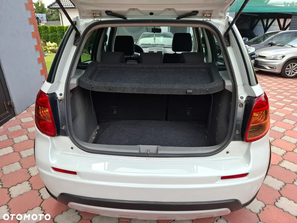 Suzuki SX4 1.6 VVT 4x4 Limited - 21