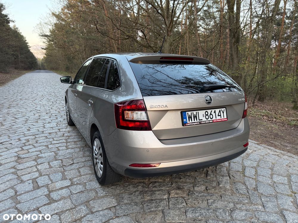 Skoda RAPID 1.0 TSI Style - 12