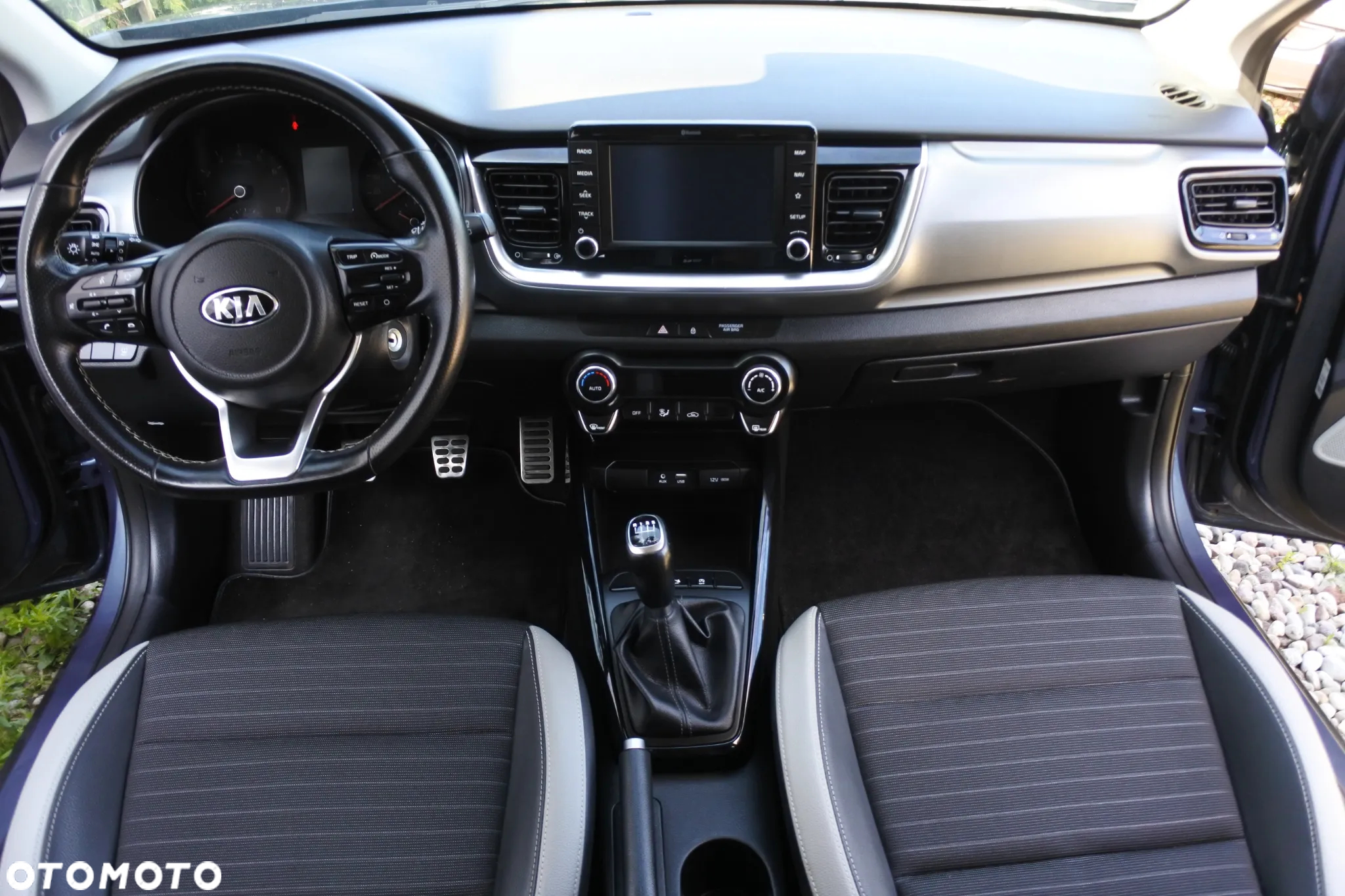 Kia Stonic 1.0 T-GDI 120 Platinum Edition - 13