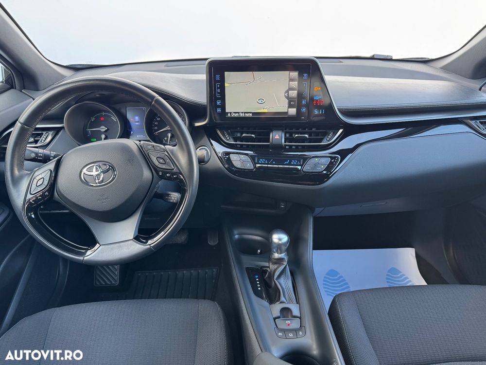 Toyota C-HR Style - 6