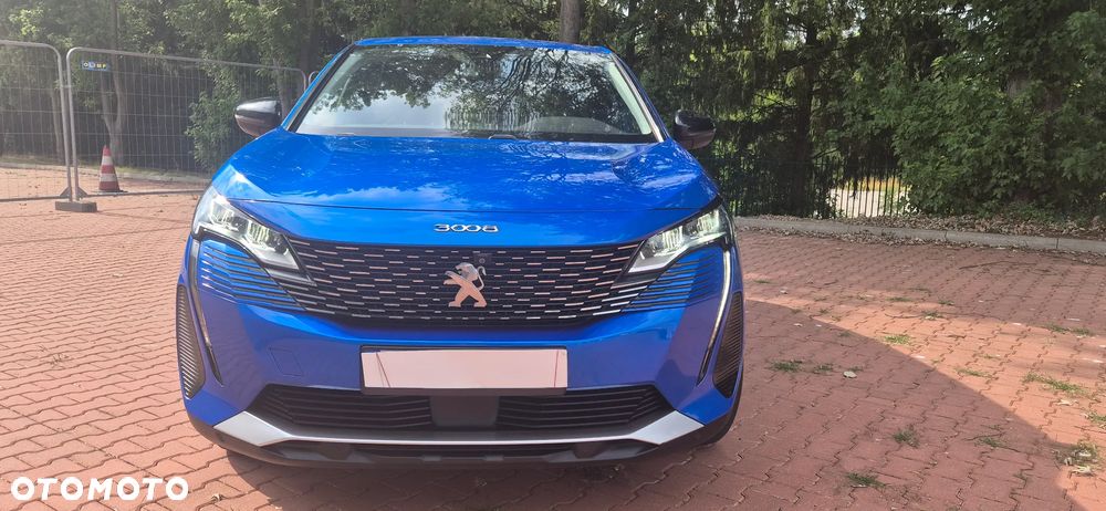 Peugeot 3008 1.2 PureTech GPF Allure S&S EAT8 - 4