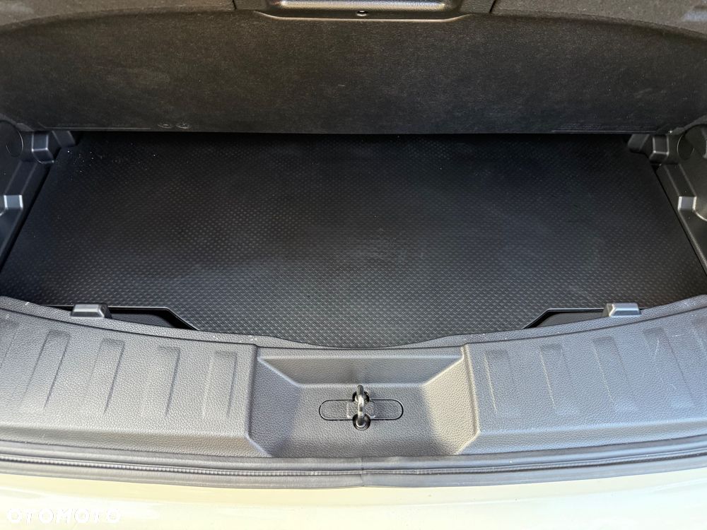 Nissan X-Trail 2.0 dCi Tekna Xtronic 4WD - 31