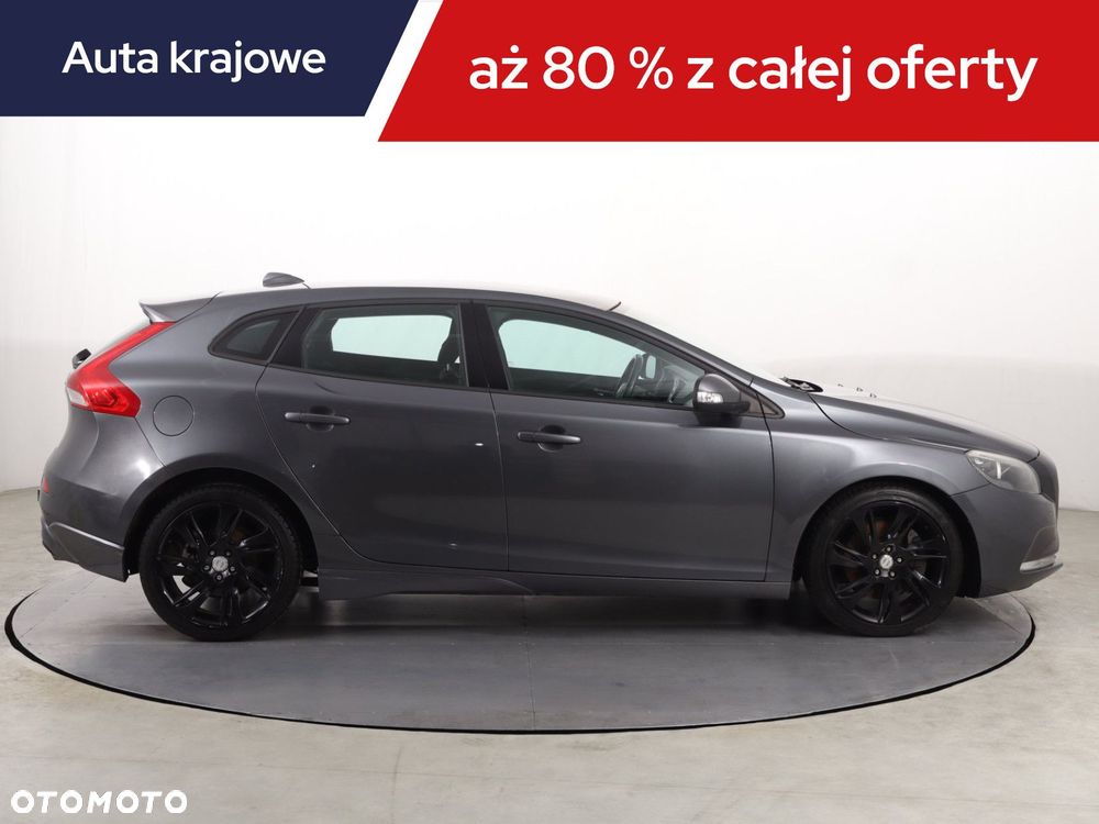 Volvo V40 - 8