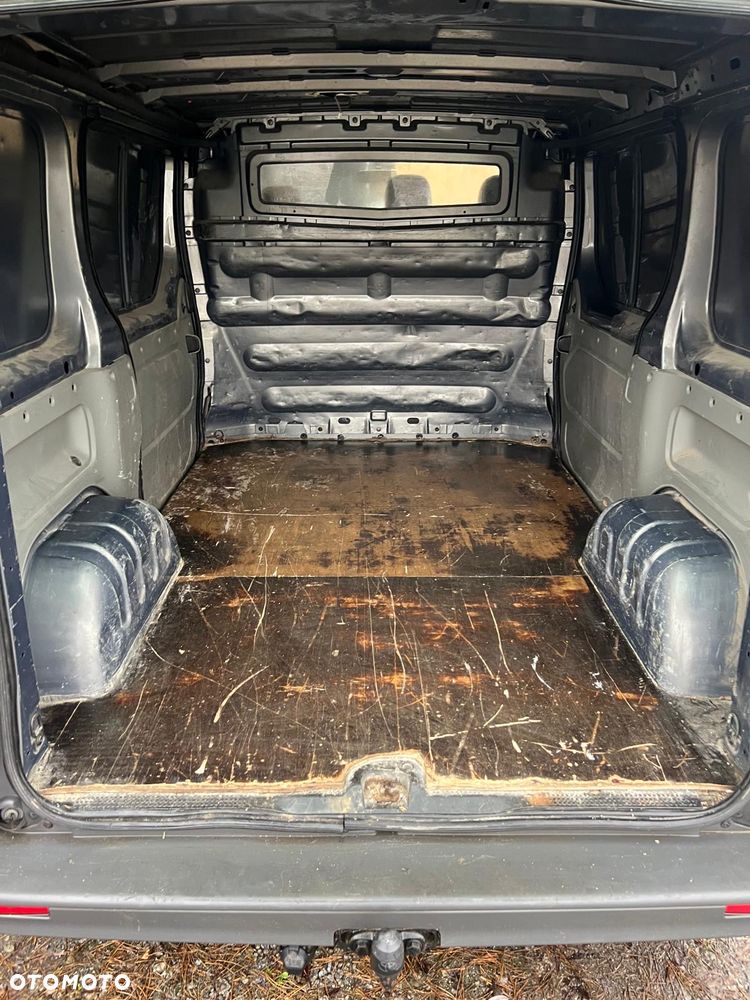 Opel Vivaro - 13