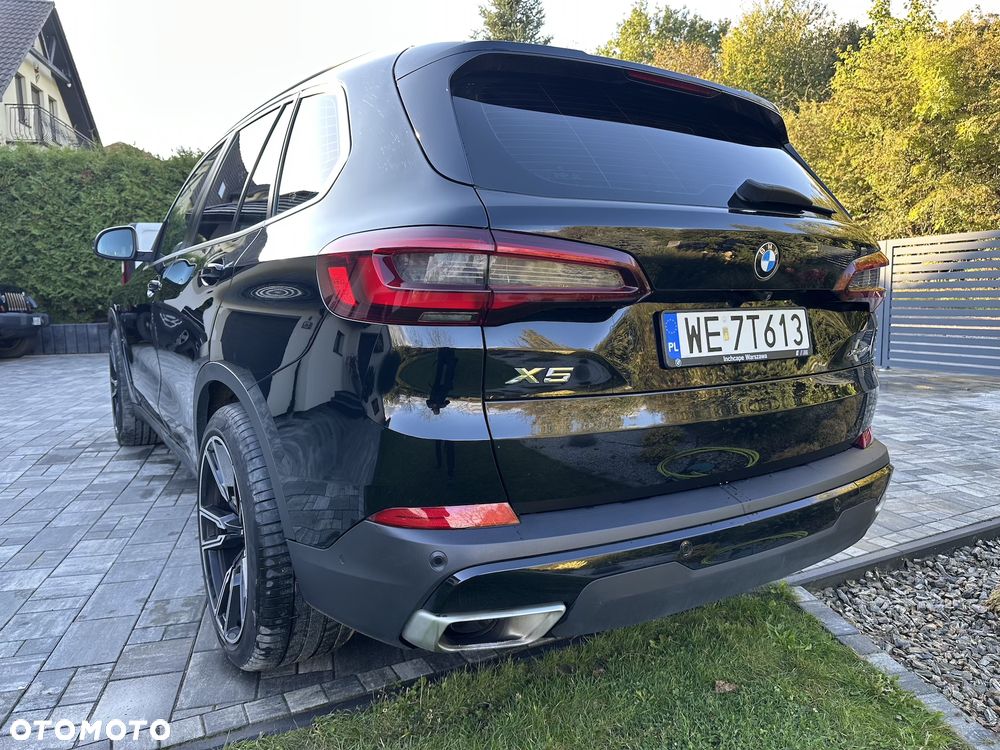 BMW X5 xDrive40i - 11