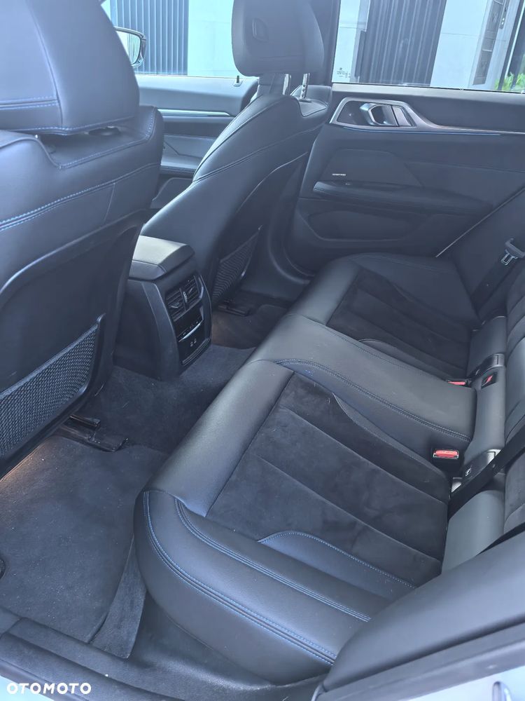 BMW i4 80.7kWh eDrive 35 M Sport - 7