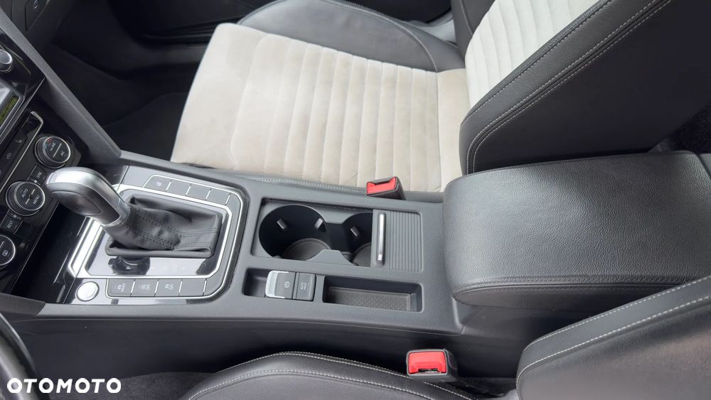 Volkswagen Passat Variant - 16