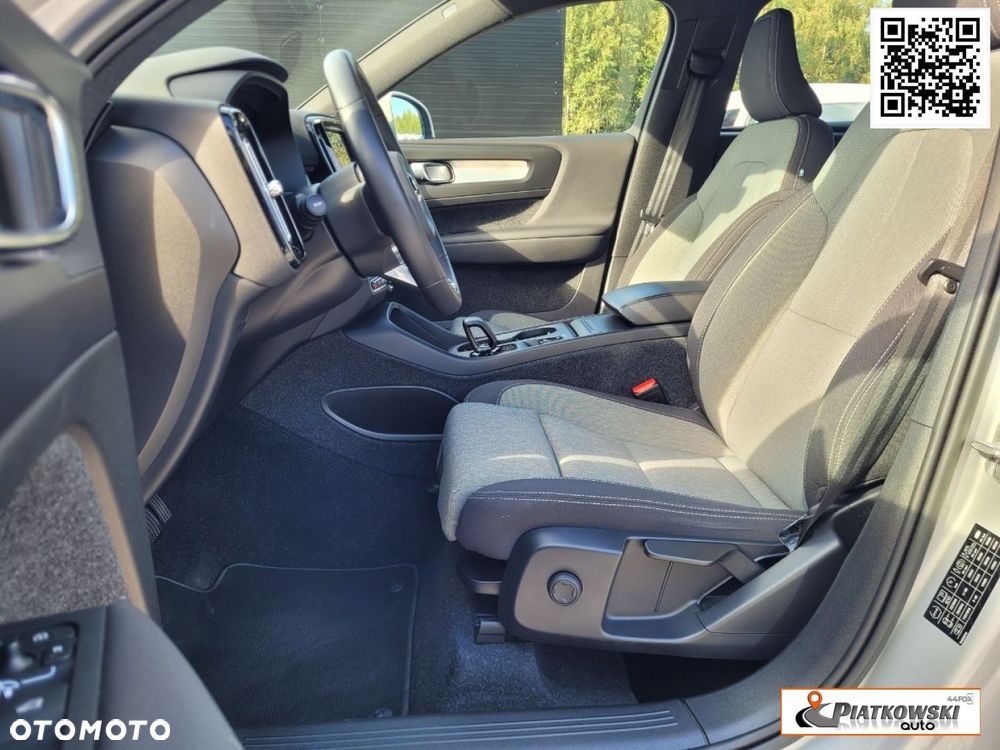 Volvo XC 40 - 24