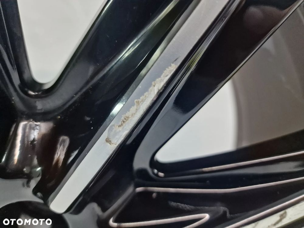 AUDI Q4 RS RSQ4 89A 8JX20H2 ET45 ET 45 FELGA ALUMINIOWA 20 CALI 20" POJEDYNCZA , NR 89A601025K / 89A601025 K , NR AUKCJI FELGA1 - 19