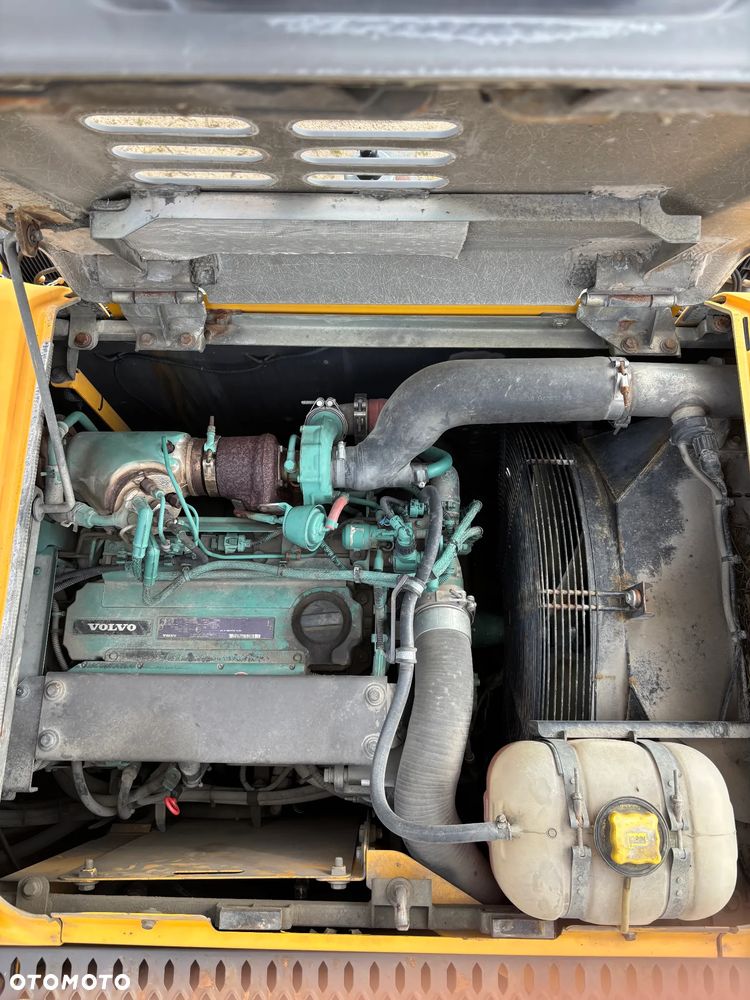 Volvo EW140D - 6