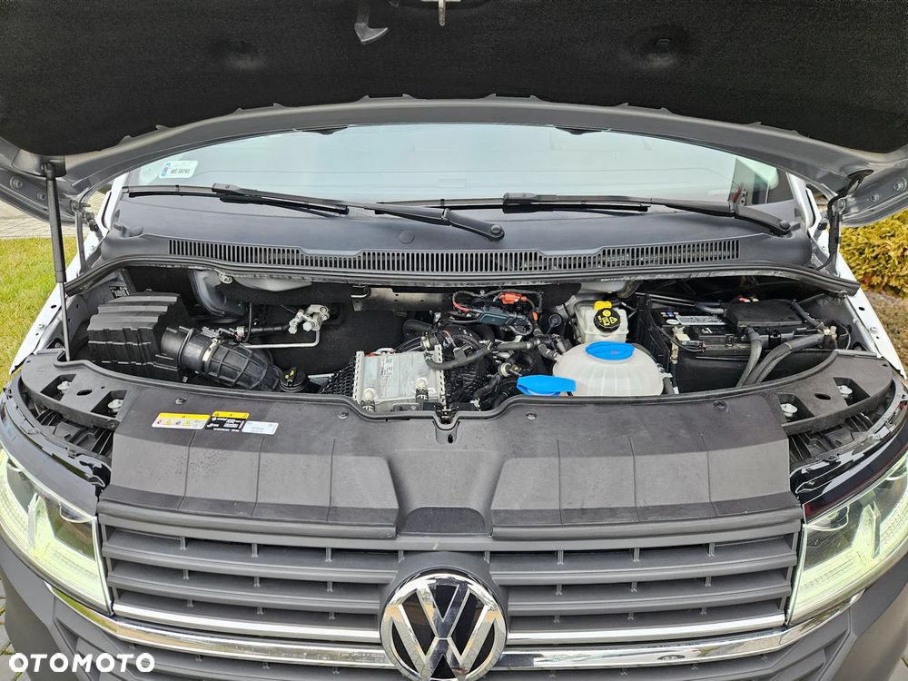Volkswagen Transporter LONG 2.0TDI - 24