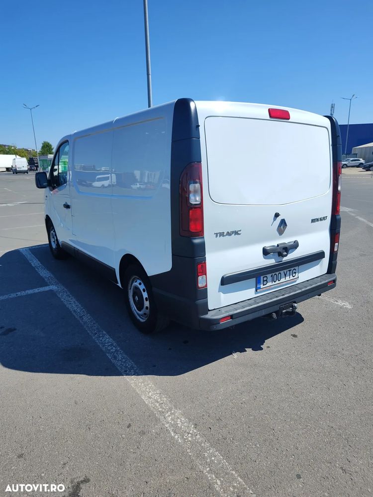 Renault Trafic - 6