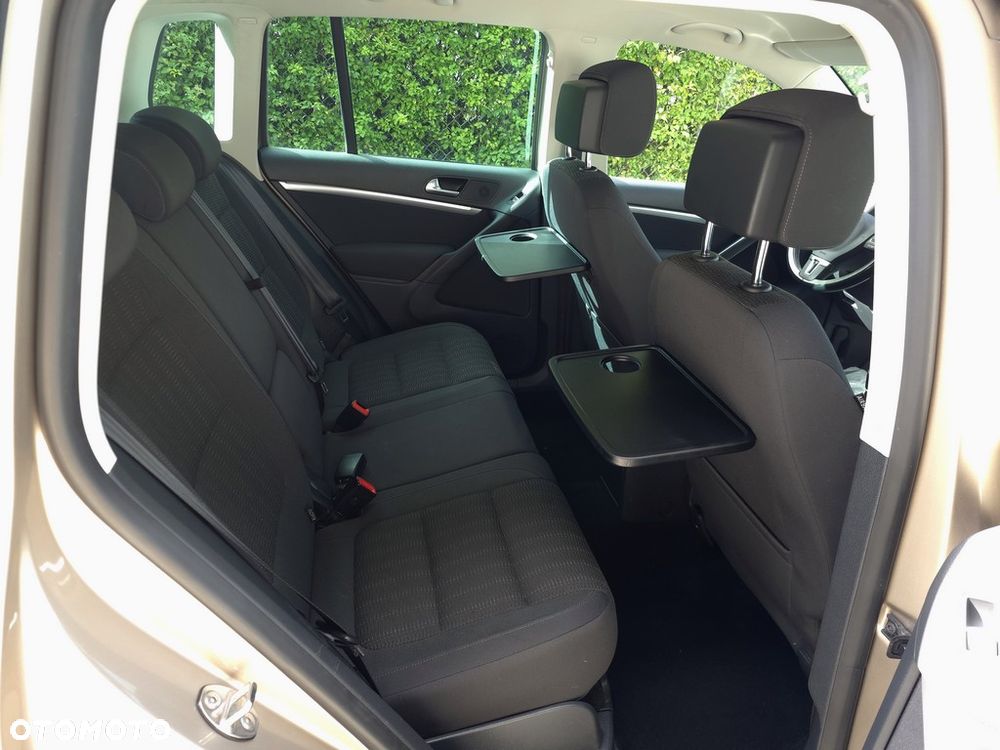 Volkswagen Tiguan 2.0 TDI Perfectline - 9