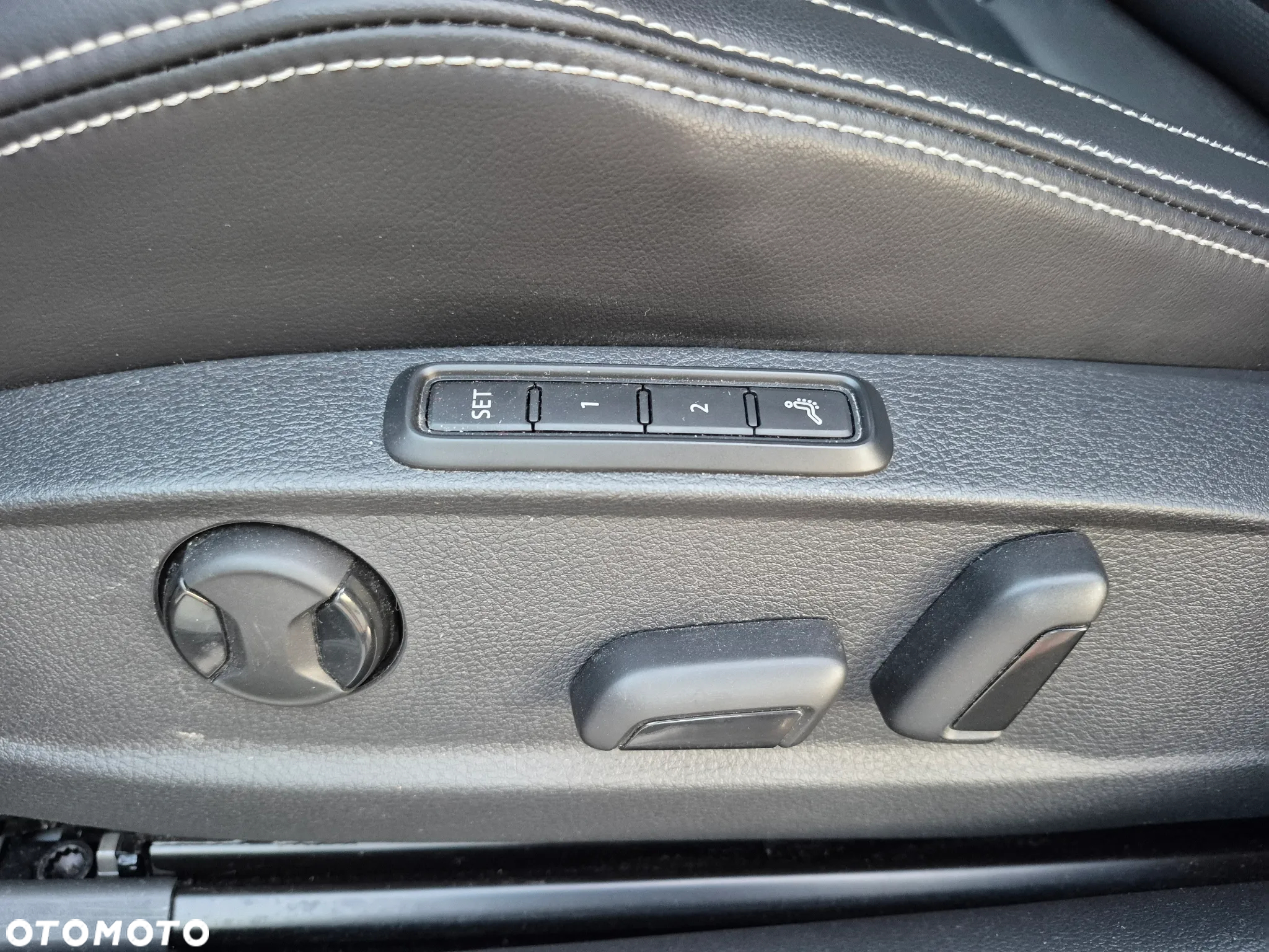 Volkswagen Passat Alltrack 2.0 TSI 4Mot DSG - 10