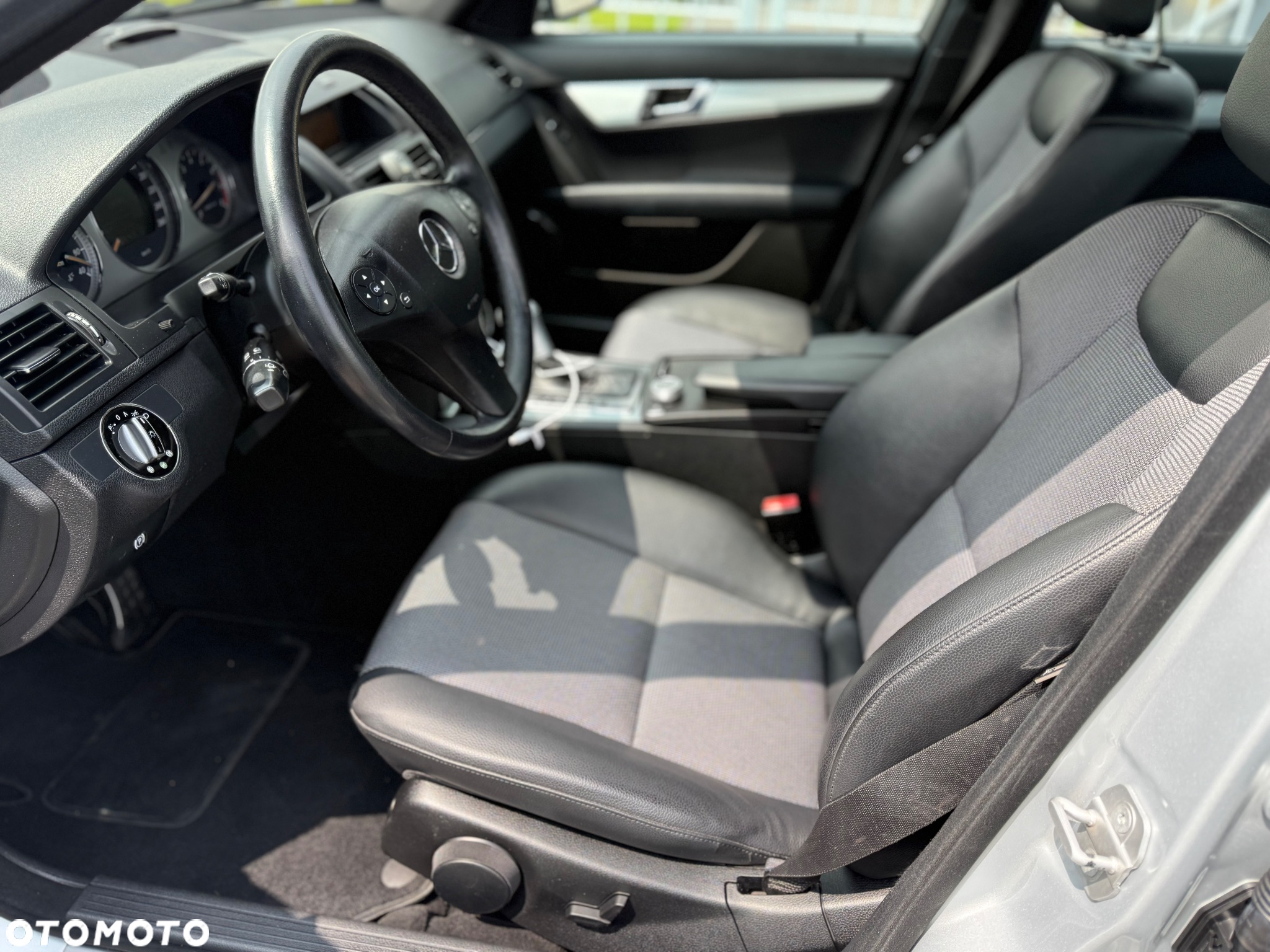 Mercedes-Benz Klasa C 350 T 7G-TRONIC Avantgarde - 18