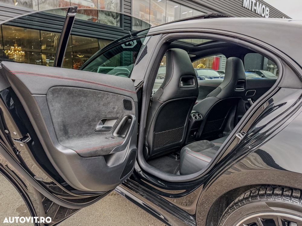 Mercedes-Benz CLA 250 4MATIC 8G-DCT AMG Line Advanced Plus - 34