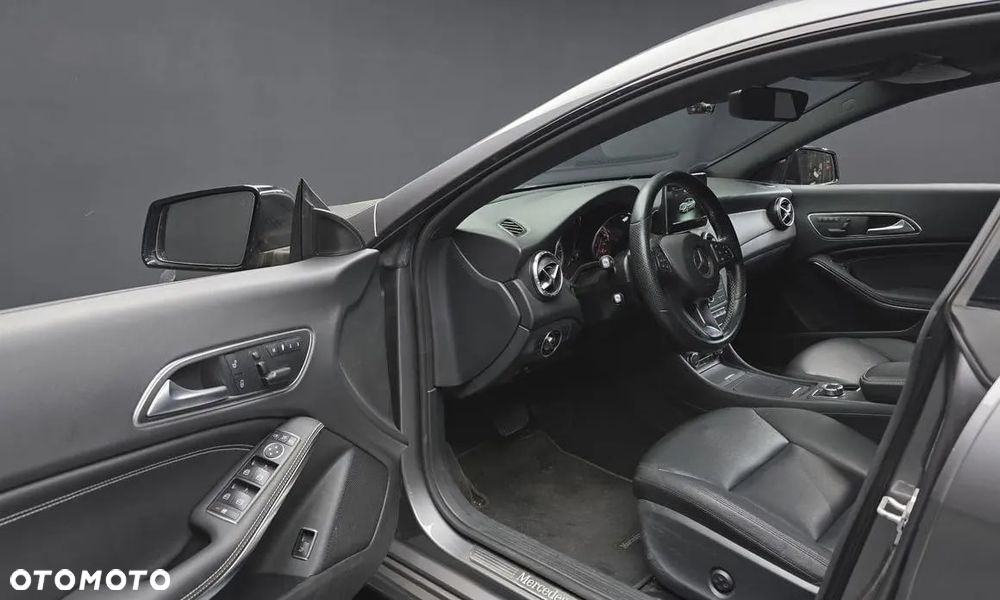 Mercedes-Benz CLA 220 (CDI) d 7G-DCT - 10