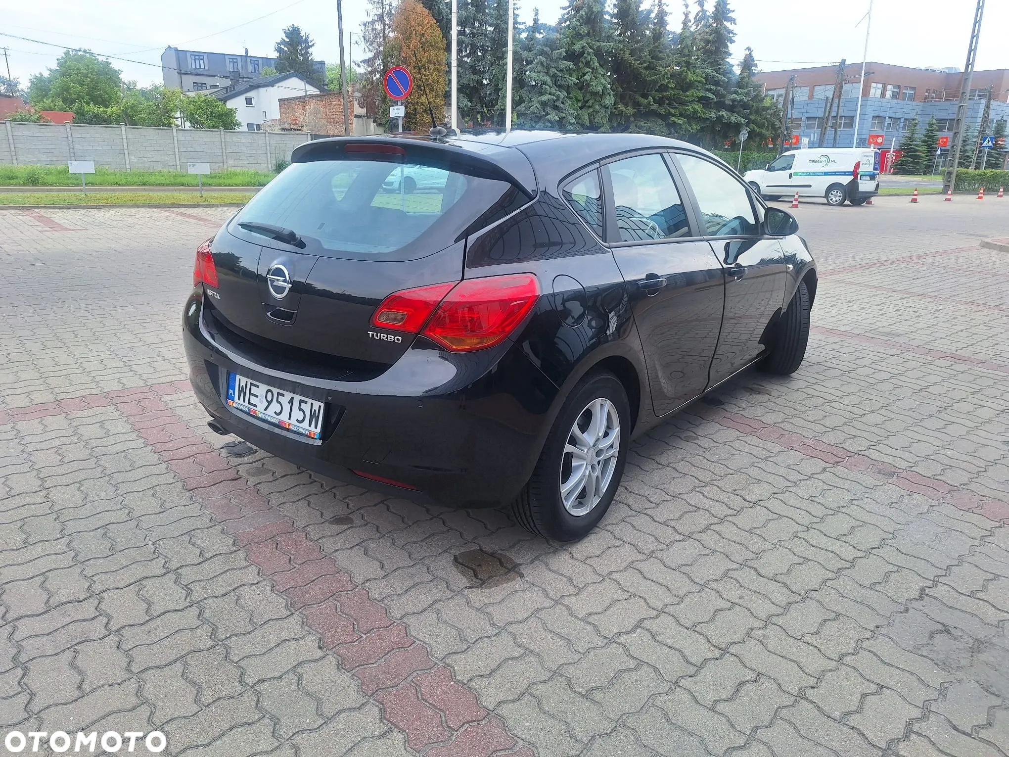 Opel Astra IV 1.6 T Cosmo - 5