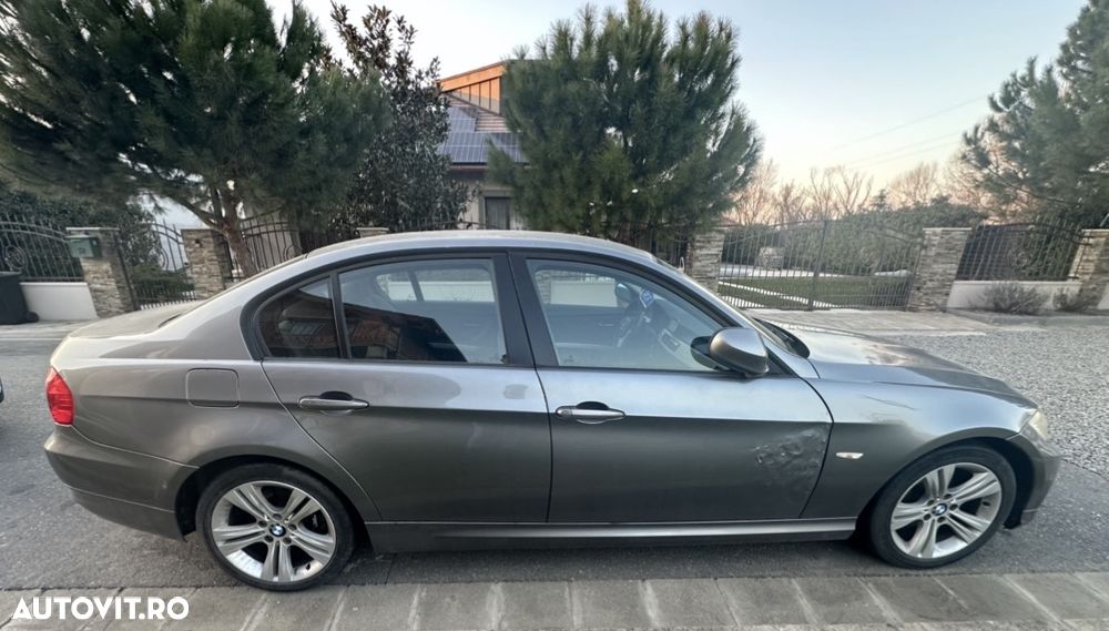 BMW Seria 3 318d - 3