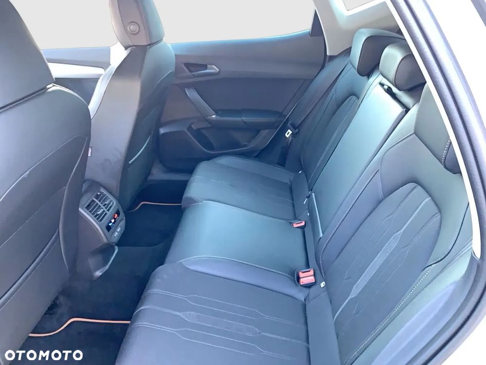Cupra Formentor 1.5 e-Hybrid DSG - 10