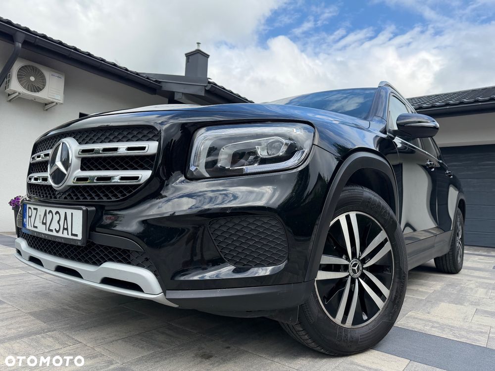 Mercedes-Benz GLB 200 7G-DCT - 9