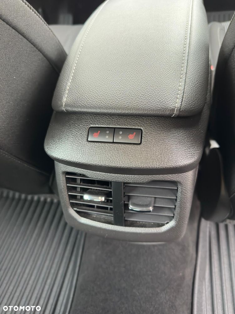 Ford Mondeo 2.0 EcoBlue Titanium - 8