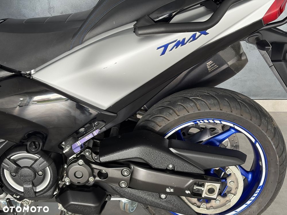 Yamaha Tmax - 9