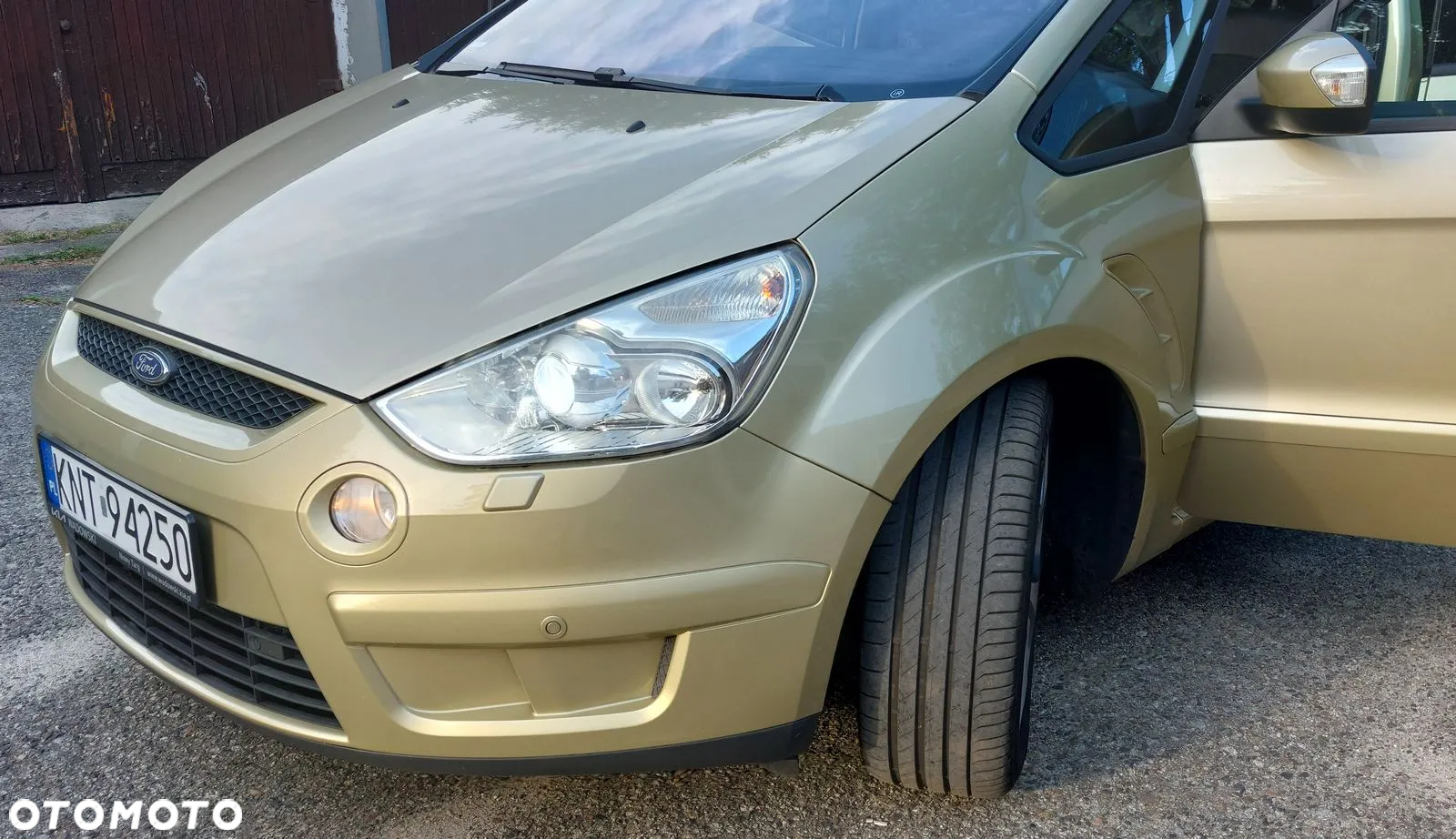 Ford S-Max 2.5 Titanium - 8