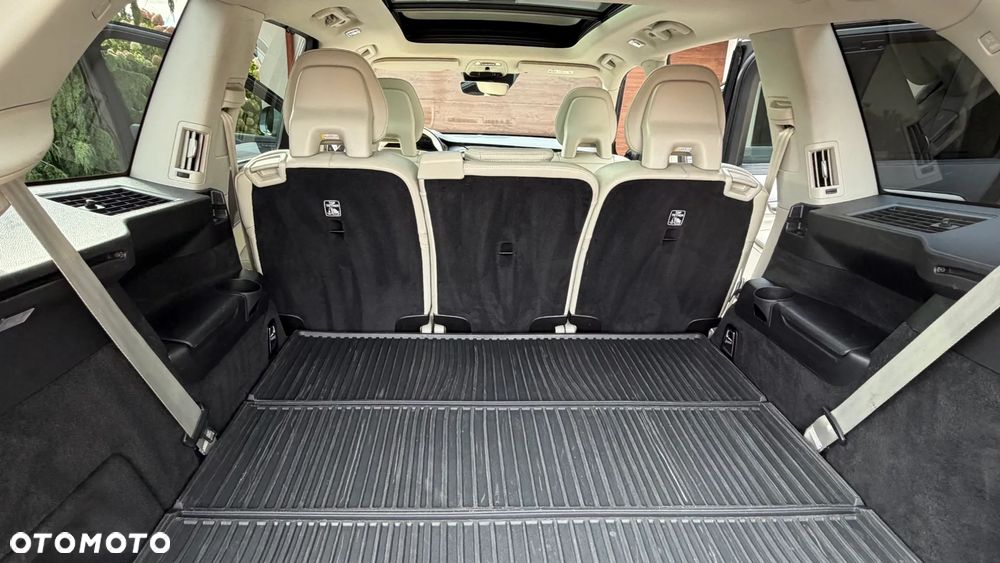 Volvo XC 90 B5 D AWD Inscription 7os - 32