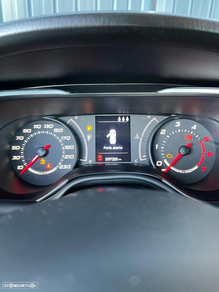 Fiat Tipo Station Wagon 1.3 M-Jet Lounge - 11