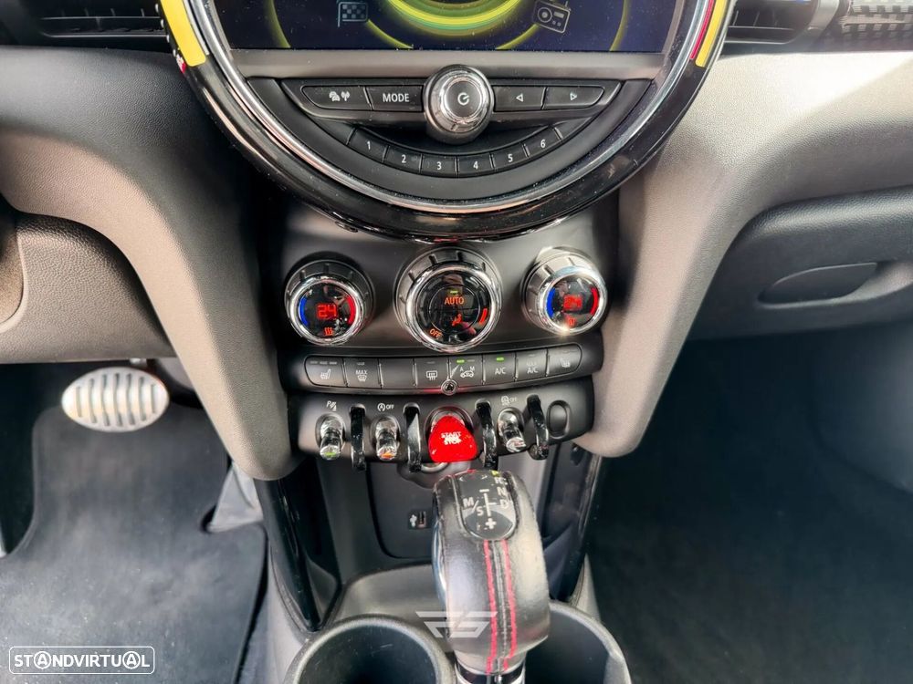 MINI 3 Portas John Cooper Works Auto Desportiva - 19