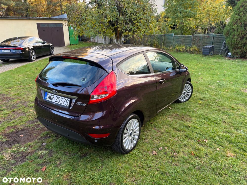 Ford Fiesta - 5